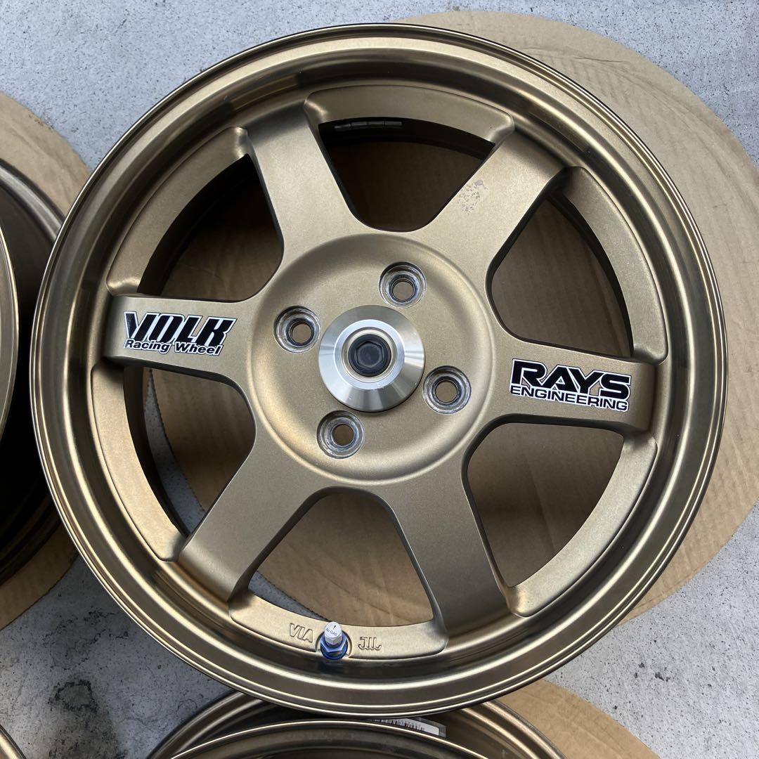 ︎RAYS TE37