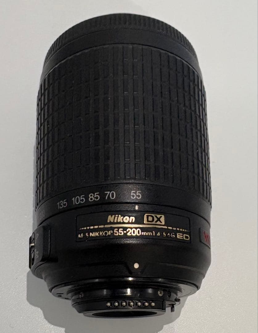 Nikon D60 デジタル一眼レフカメラ Nikon D60 デジタル一眼レフカメラ