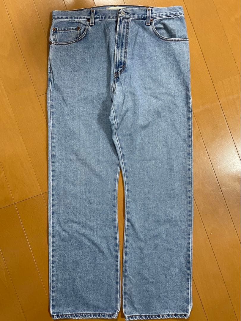 Levi's ライトブルー ブーツカットデニム　フレア　517