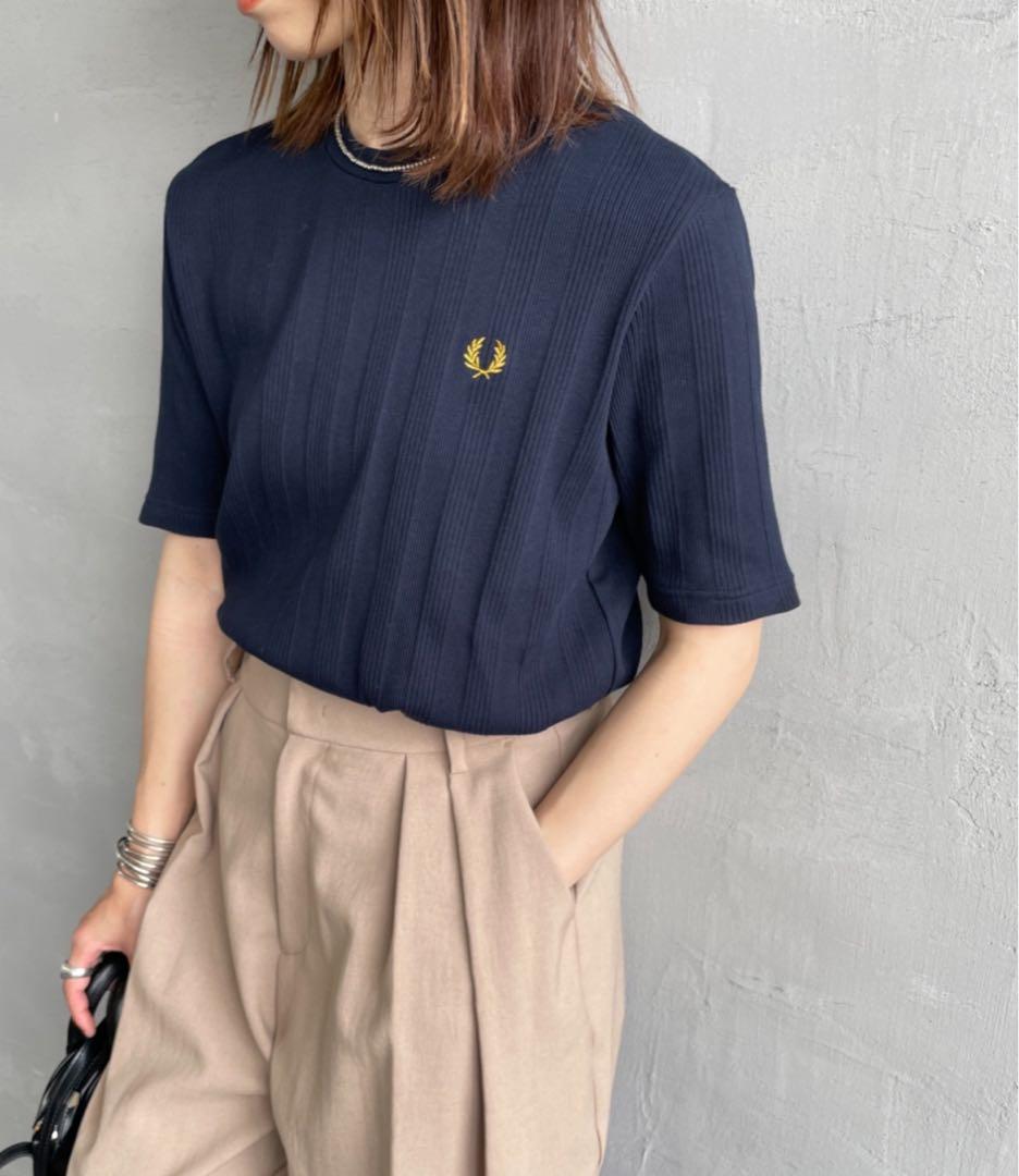 フレッドペリー ネイビー tシャツ　FRED PERRY