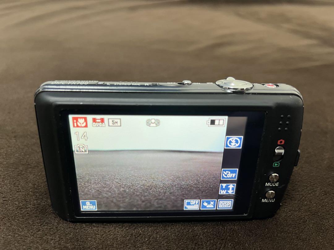 LUMIX DMC-FX700 コンパクトデジタルカメラバッテリー付　充電器なし