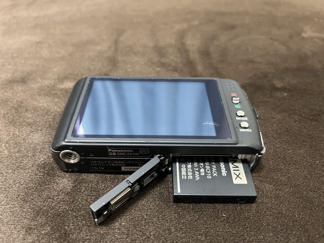 LUMIX DMC-FX700 コンパクトデジタルカメラバッテリー付　充電器なし