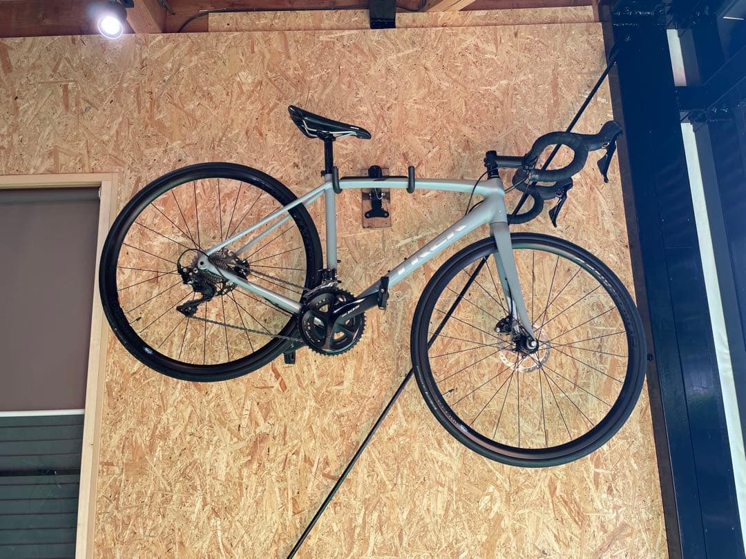 TREK EMONDA ALR5 105仕様 トレック　52 引き取り限定