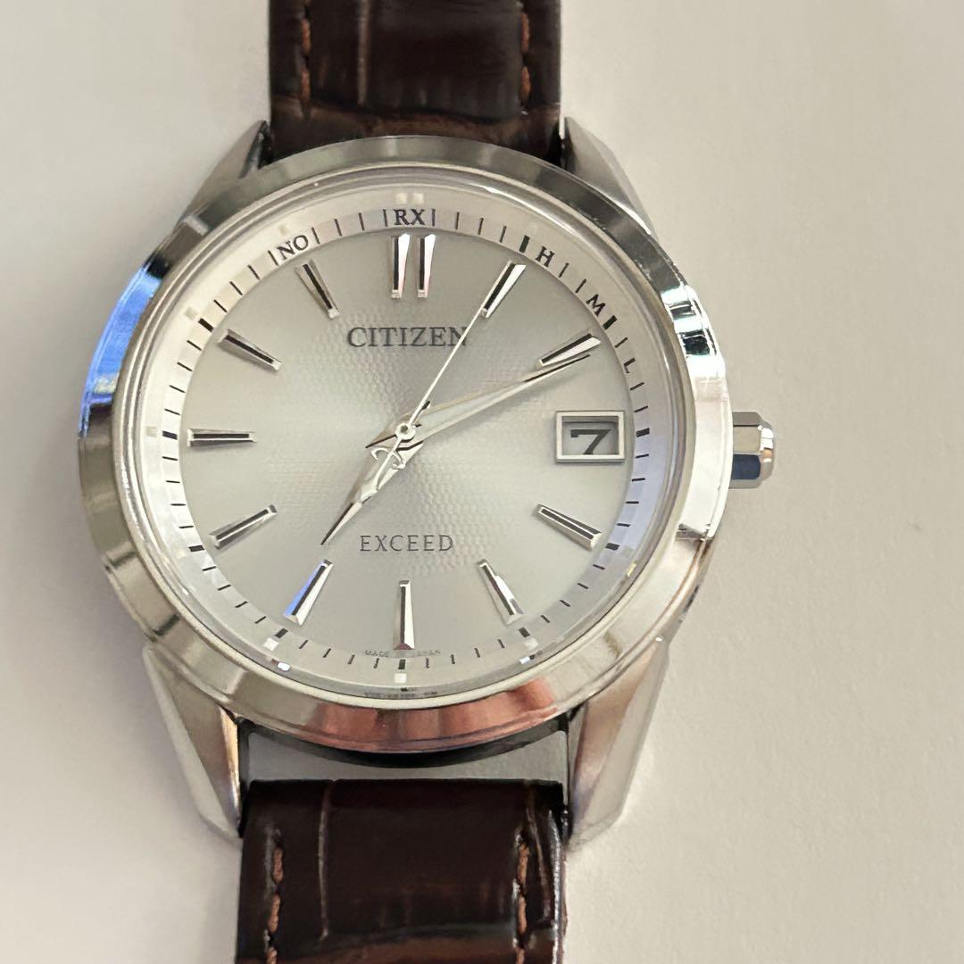 CITIZEN EXCEED シルバー文字盤 ブラウンレザー - メルカリ