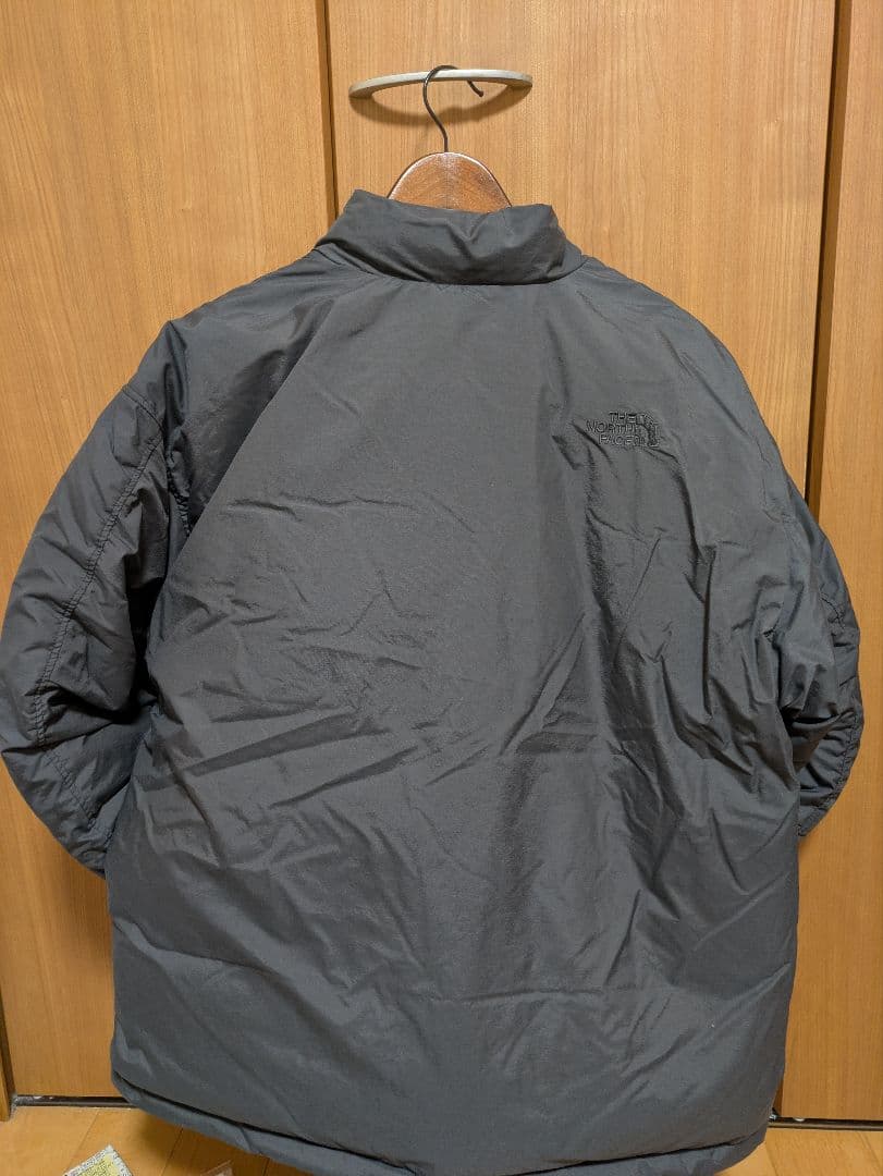 グレー ダウンジャケット 防水性 グレー ダウンジャケット 防水性