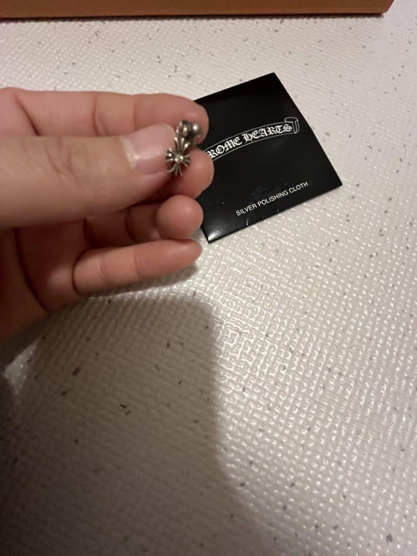 CHROME HEARTS クロスモチーフ ピアス(片耳用)