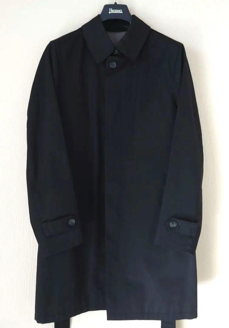 【美品・クリーニング済】HERNO（ヘルノ）シングルベルテッドコート