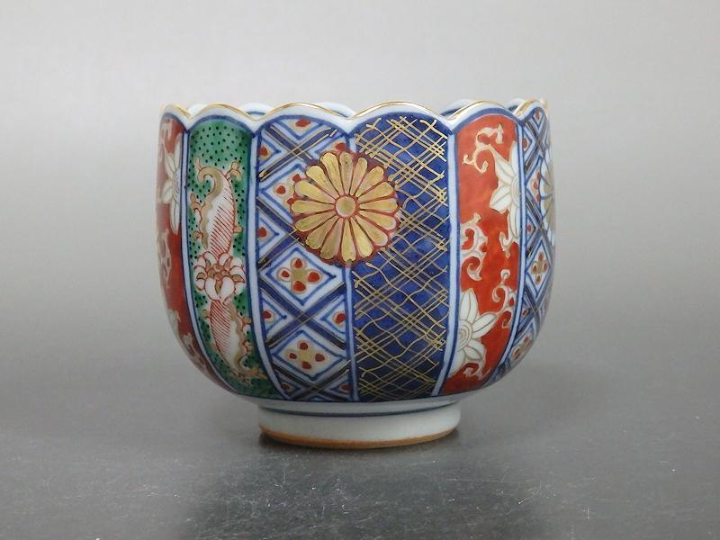 大聖寺伊万里　金襴手　菊花紋の図 　向付　D547A-farc