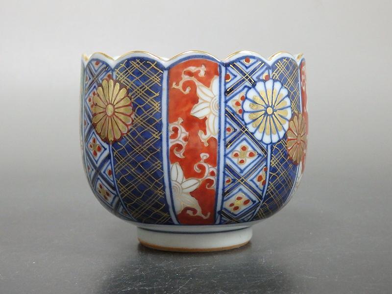 大聖寺伊万里　金襴手　菊花紋の図 　向付　D547A-farc