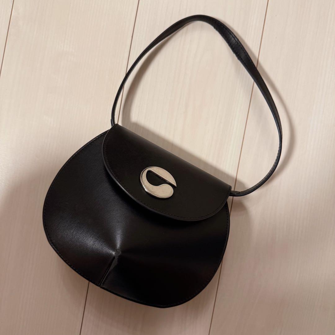 coperni⭐︎マークモチーフショルダーハンドバッグ黒中町綾着用せいらちゃん着用