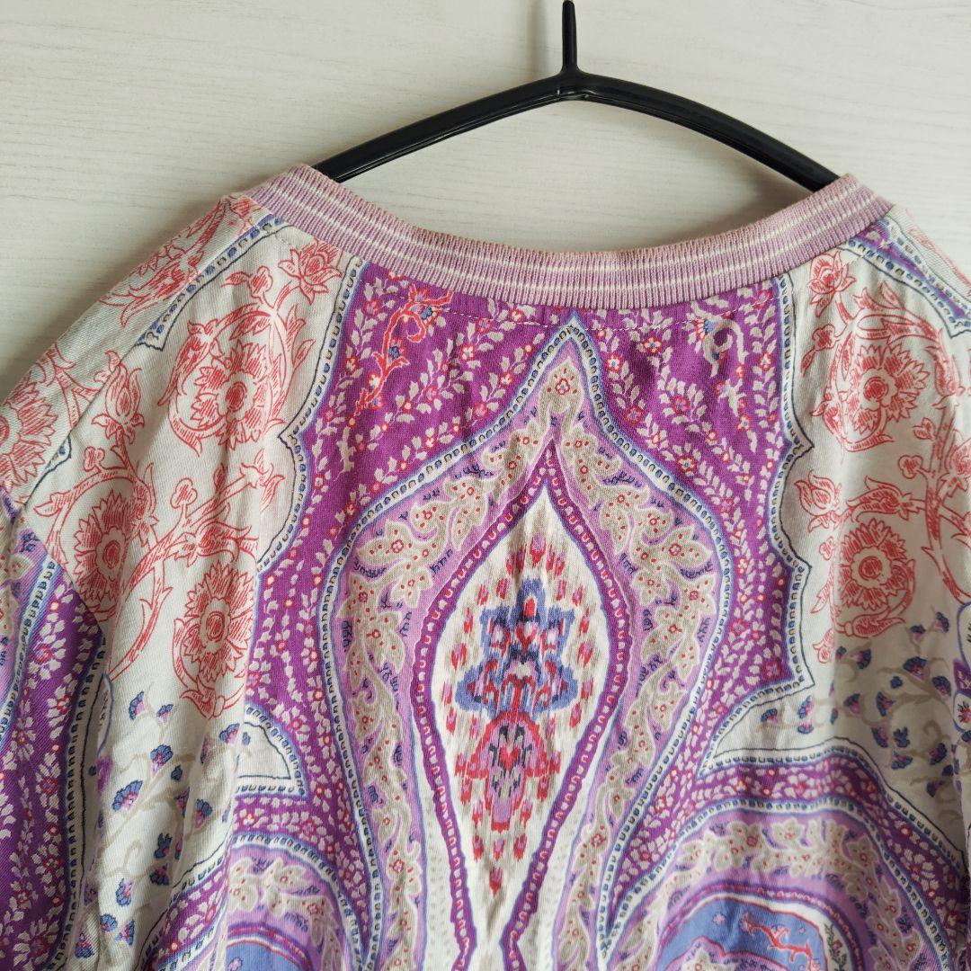エトロ♡ETRO　Tシャツ　大きいサイズ　 ペイズリー柄 Vネック イタリア製