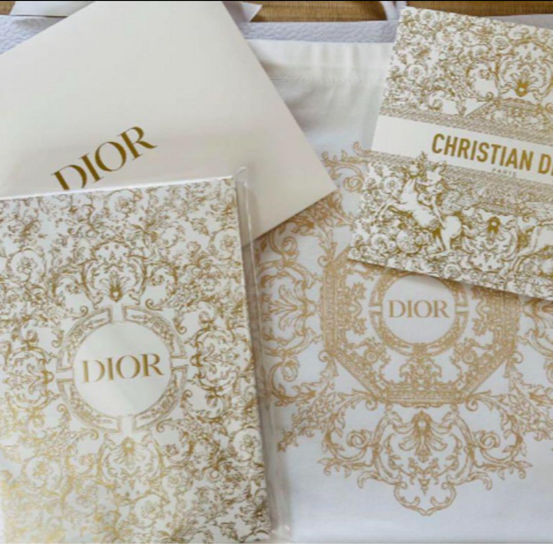 Dior - DIOR ノベルティ セットの通販 by n's shop｜ディオール