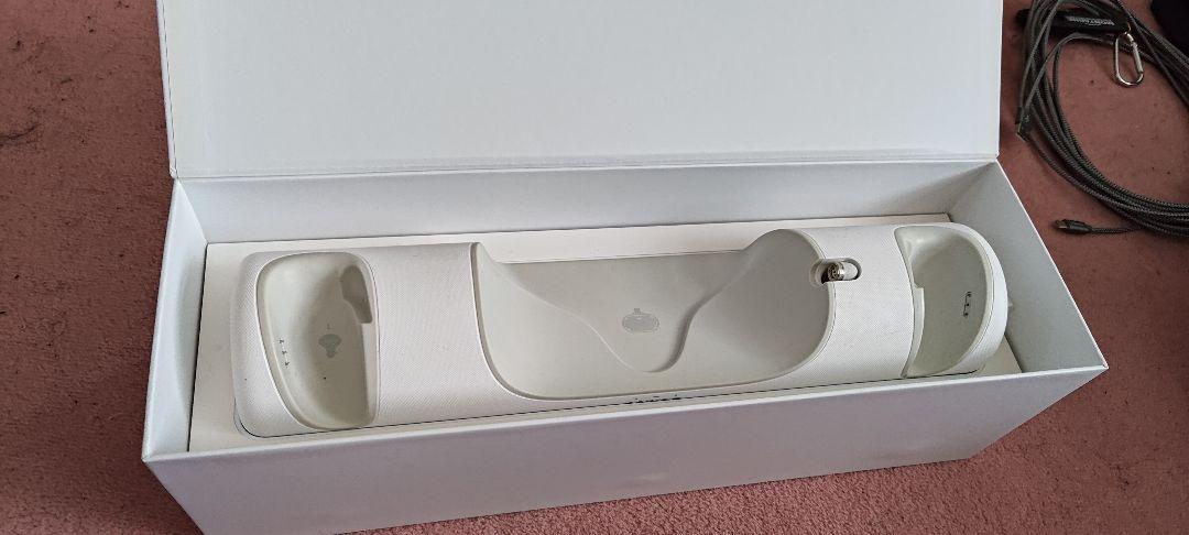 64GBアクセサリー充電ドックセット