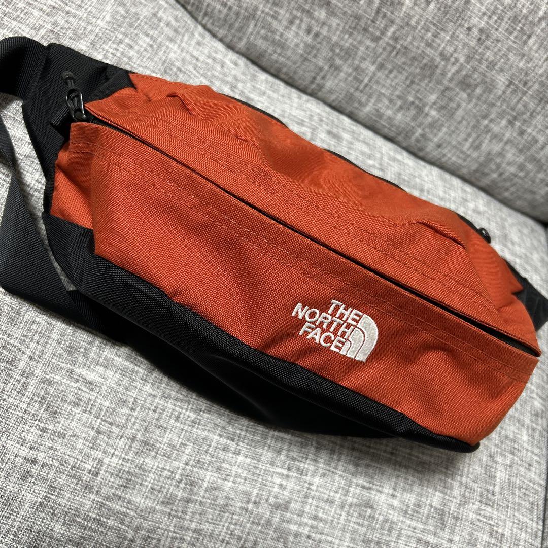 Supreme The North Face ボディバッグ オレンジ Supreme The North Face ボディバッグ オレンジ バッグ