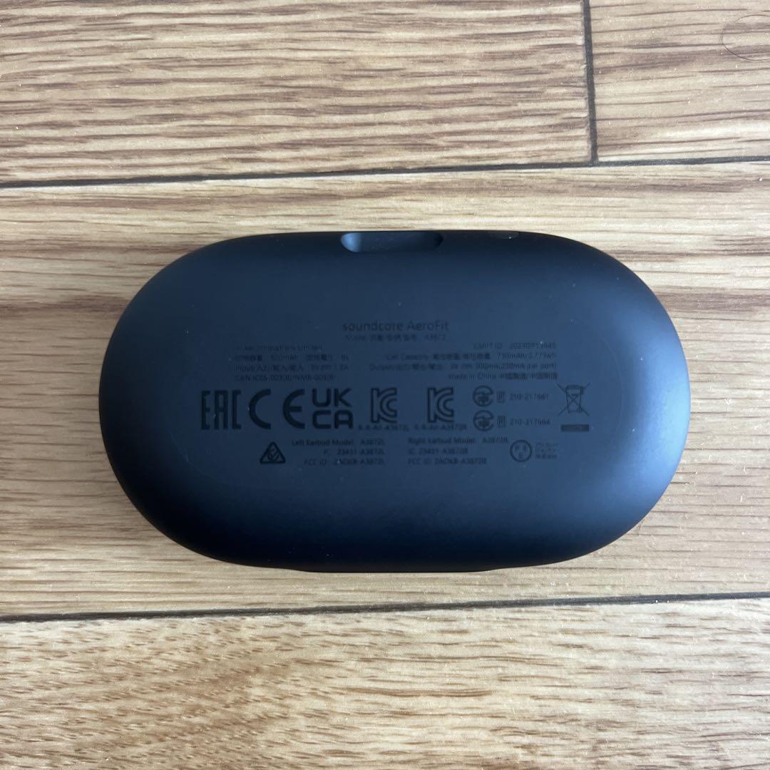 イヤホン Anker soundcore AeroFit