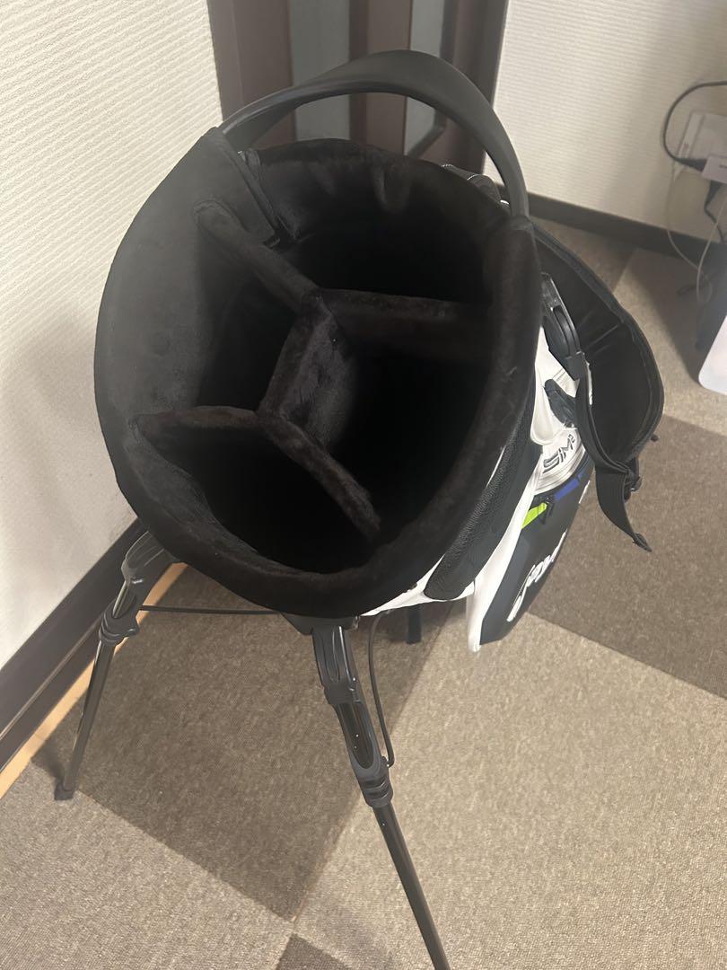 TaylorMade SIM2 キャディバッグ