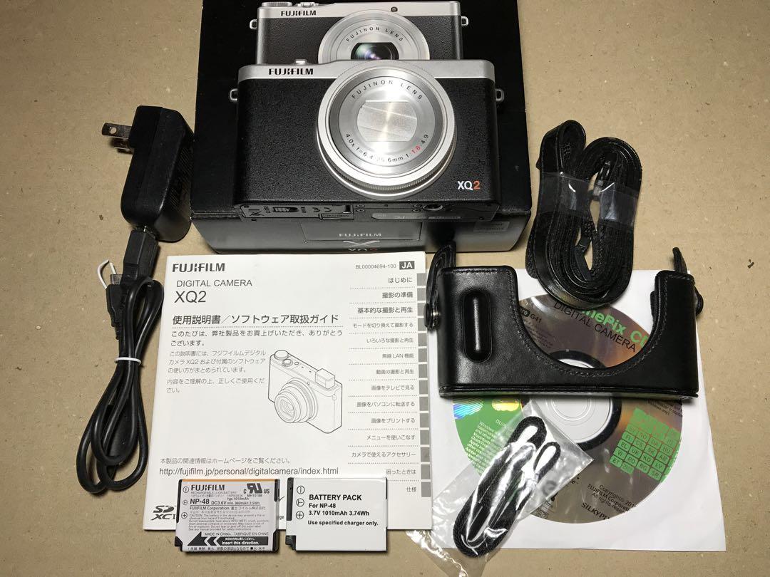 FUJIFILM XQ2 コンパクトデジタルカメラ　美品！
