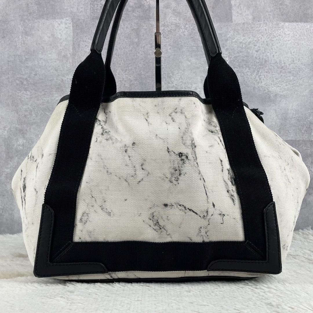 Amazon | BALENCIAGA NAVY NEW CABAS SMｷｬﾝﾊﾞｽ 9260