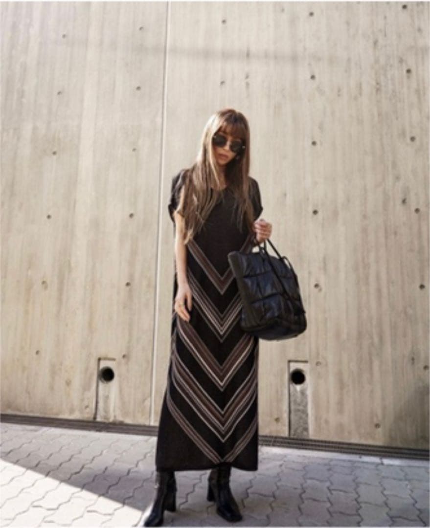 大人気 完売商品!Glam Lips ジャガードV knitワンピース | www