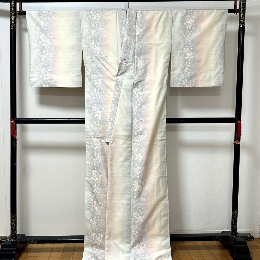 彦兵衛mini】5,000円スタート！裄67cm！本場白大島紬〜花柄