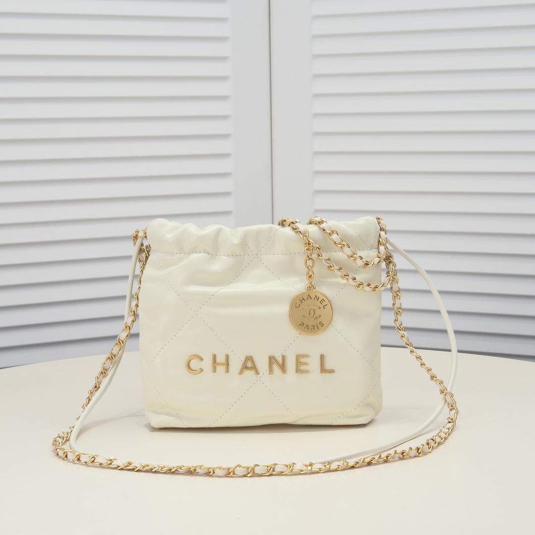 ★美品★CHANEL シャネル ★ハンドバッグ サコッシュ 画像2