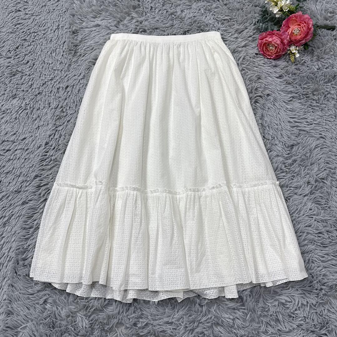 極美品✨10万 フォクシー カランコエ レース ティアードフレアスカート 40 極美品✨10万 フォクシー カランコエ レース ティアードフレア