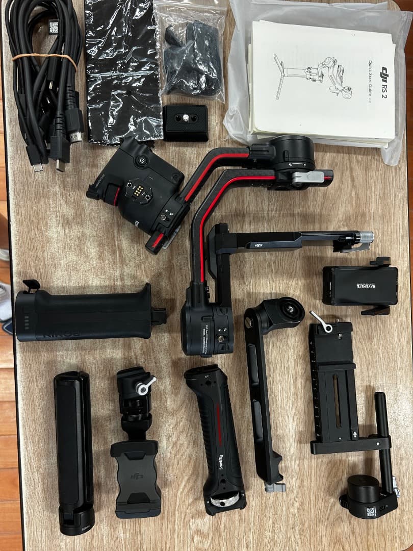 総額27万超　GH5 + DJI RS2 PRO +マイク・レンズ・おまけ多数付