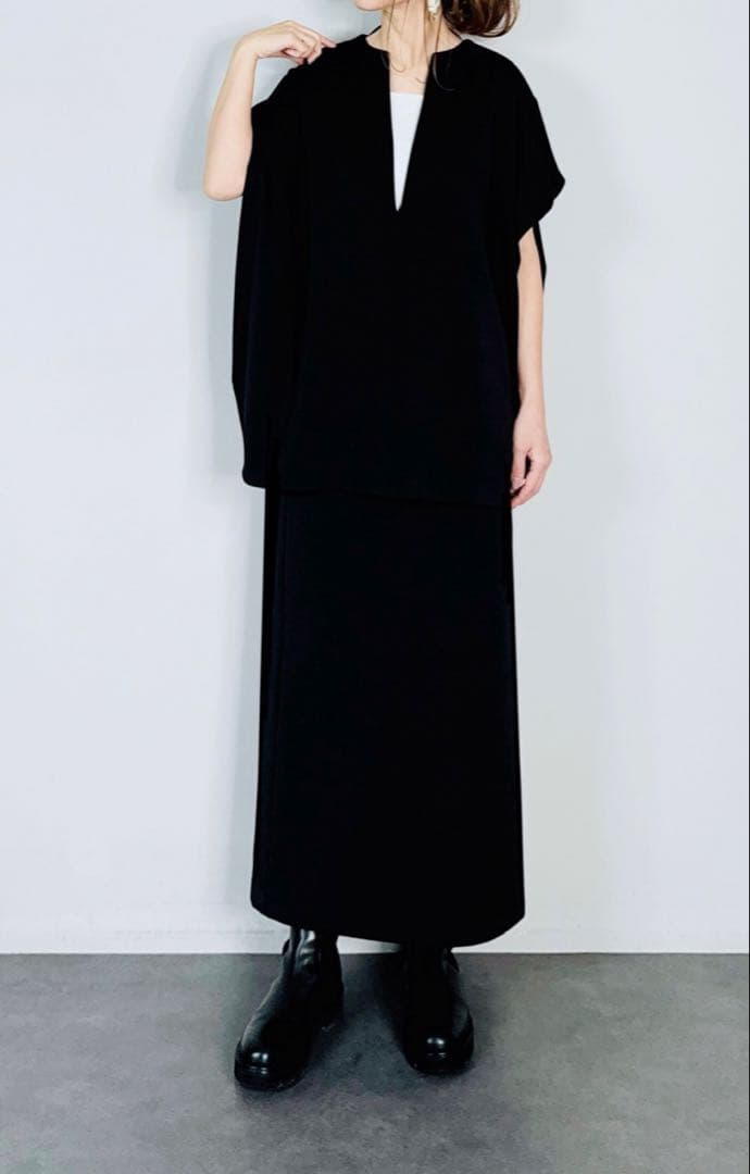 Chouchouボンディングプルオーバー＆ボンディングタイトスカートセットアップ