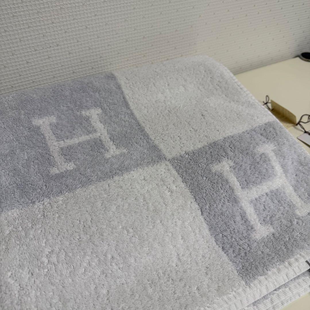 HERMES アヴァロン バスタオル 120x90cm 正規品 エルメス