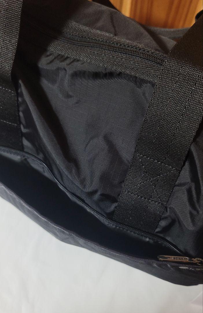 LeSportsac　レスポートサック　リサイクルドブラック無地　ボストンバッグ