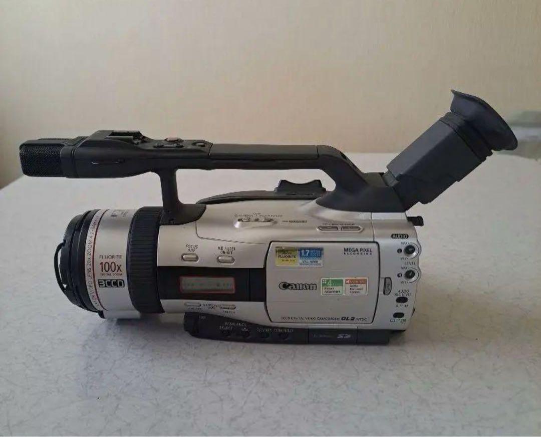 Canon ビデオカメラ本体 100倍ズーム 3ccd GL2 ジャンク品 Canon ビデオカメラ本体 100倍ズーム 3ccd GL2 ジャンク品