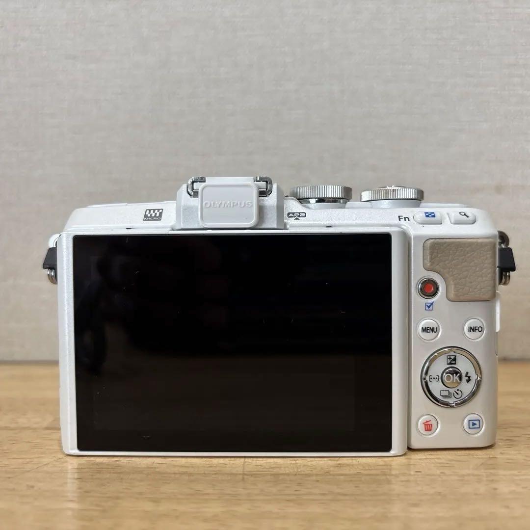 OLYMPUS PEN E-PL7 ホワイトWi-Fi転送レンズ40-150mm