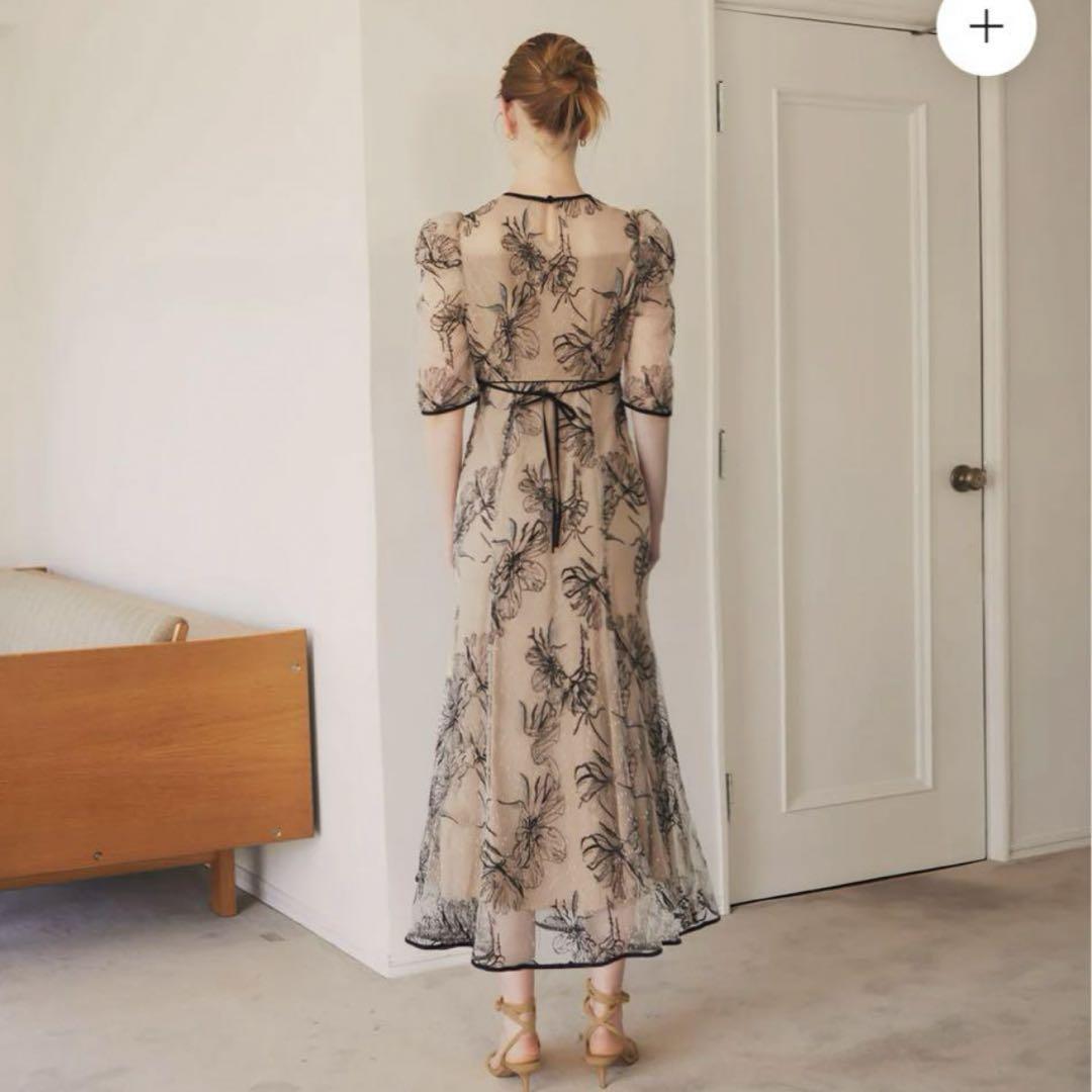 lejaドレスパイピングプチハイネック花柄刺繍ラメレースロング丈ドレスワンピース