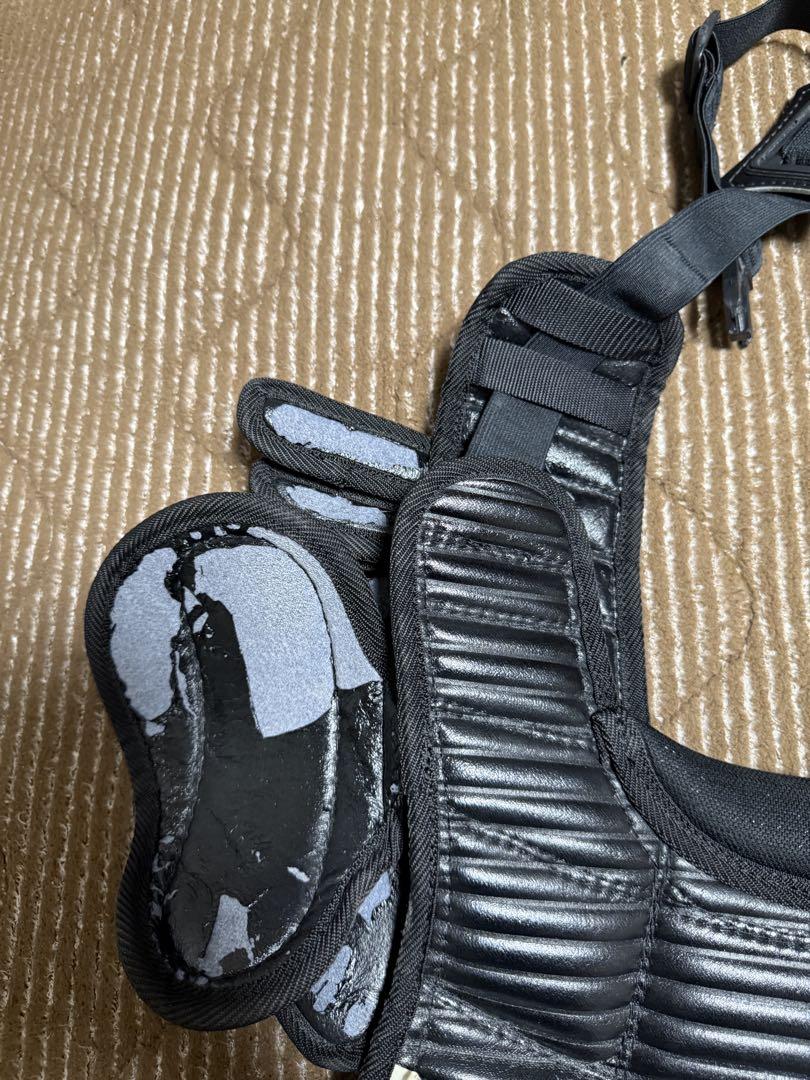 Mizuno アンパイア用プロテクター ブラック　　袋付