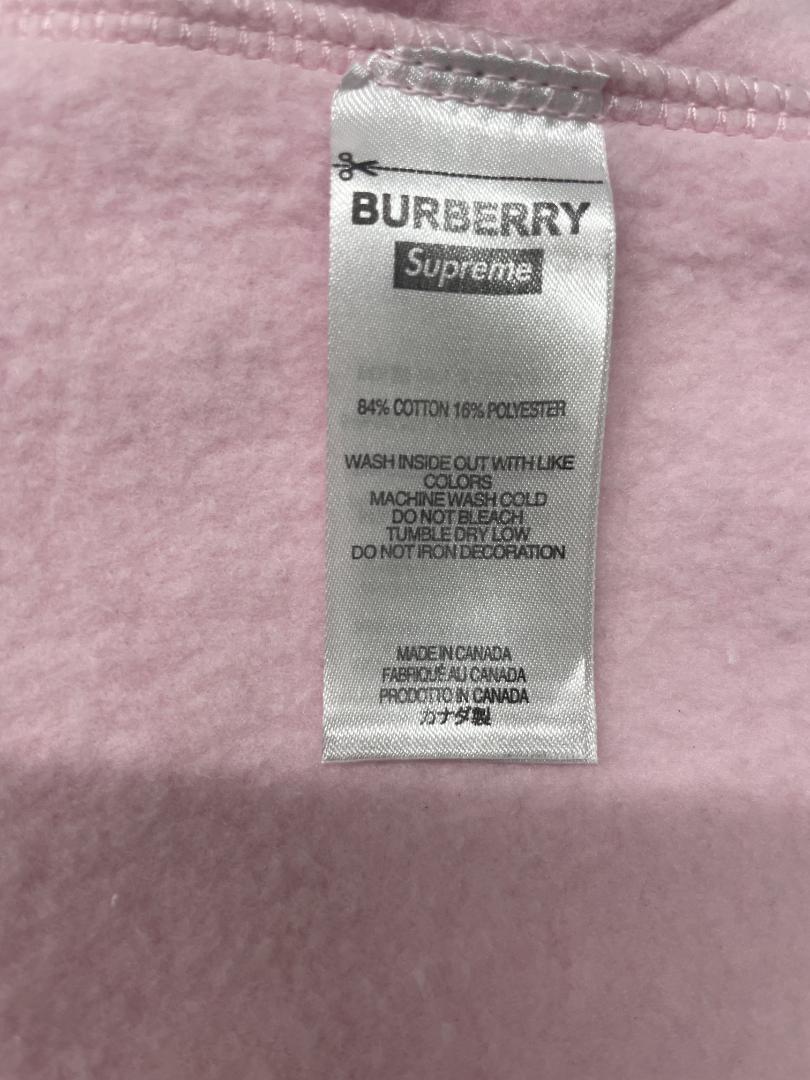 SUPREME Burberry コラボレーションピンク Mサイズ パーカー