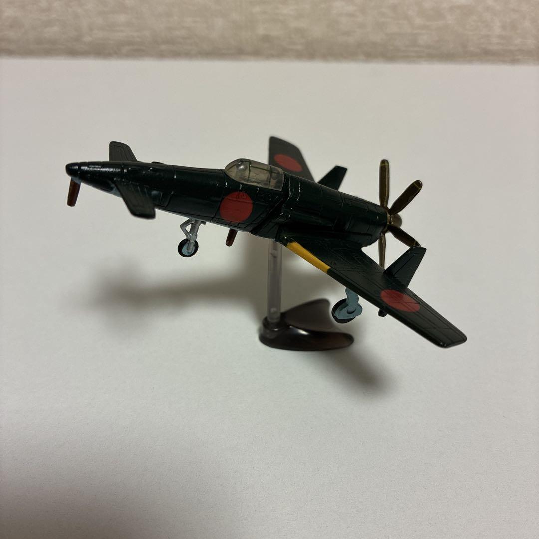 チョコエッグ世界の戦闘機シリーズ第一弾、第三弾　かなり値引きできます Amazon | 開封品 フルタ チョコエッグ 世界の戦闘機 シリーズ 第