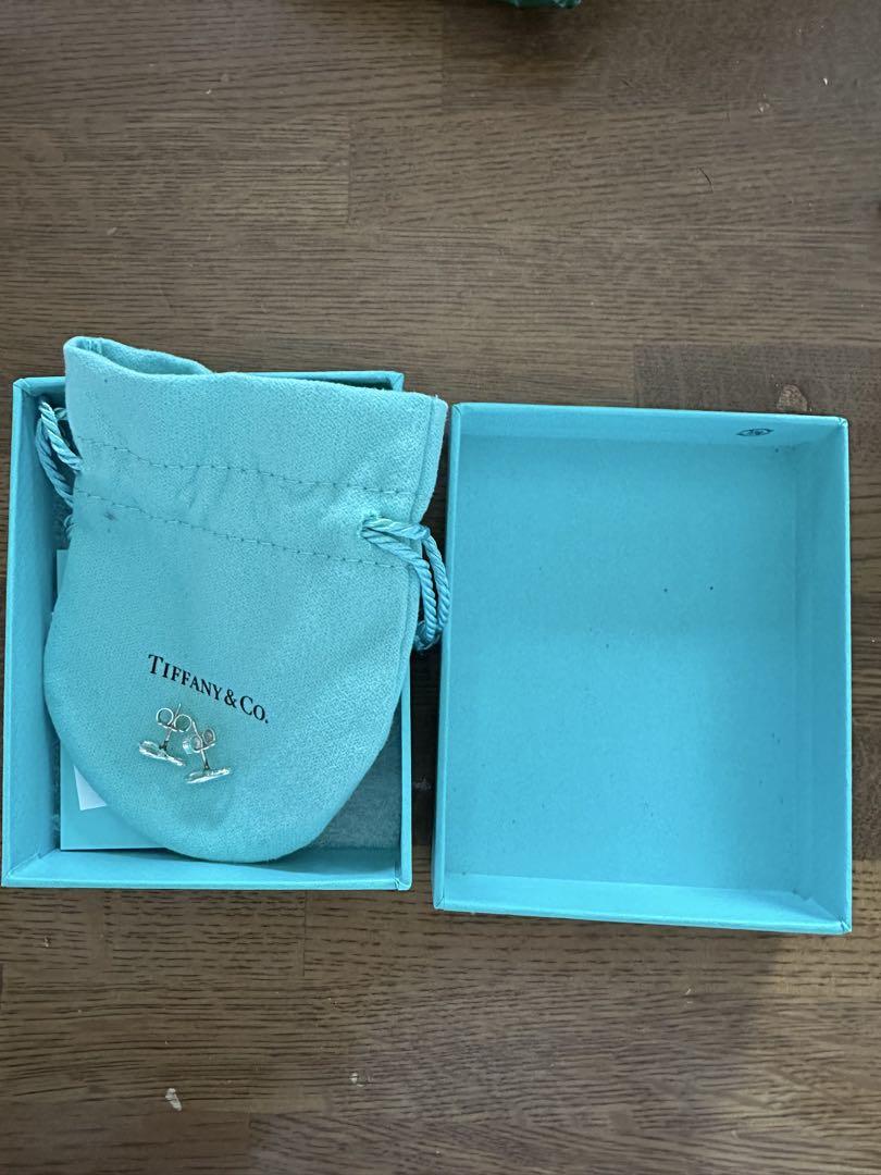 Tiffany & Co. インフィニティピアス