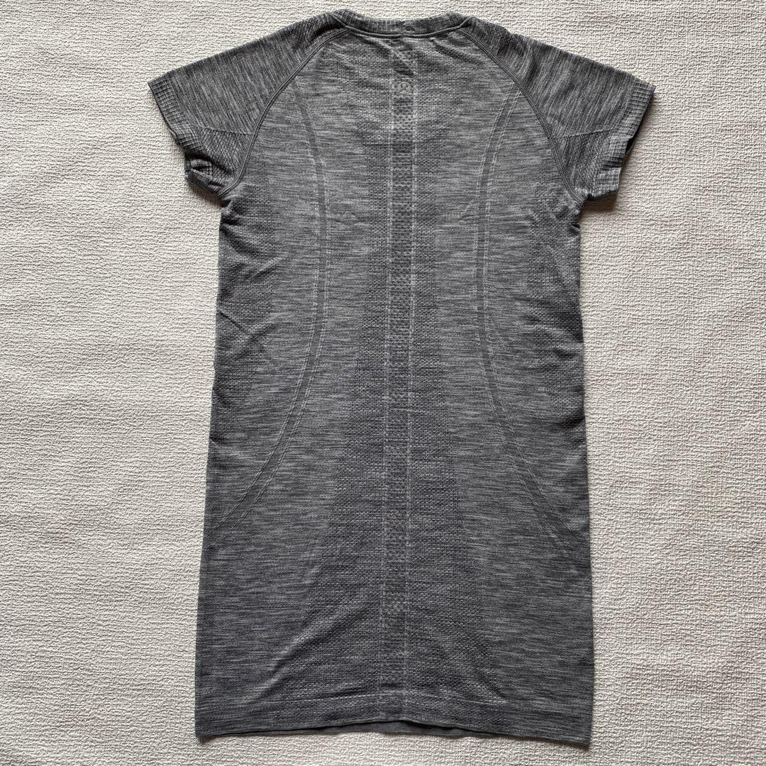 美品✨ルルレモン Swiftly Tech 半袖 Tシャツ ライトグレー 4