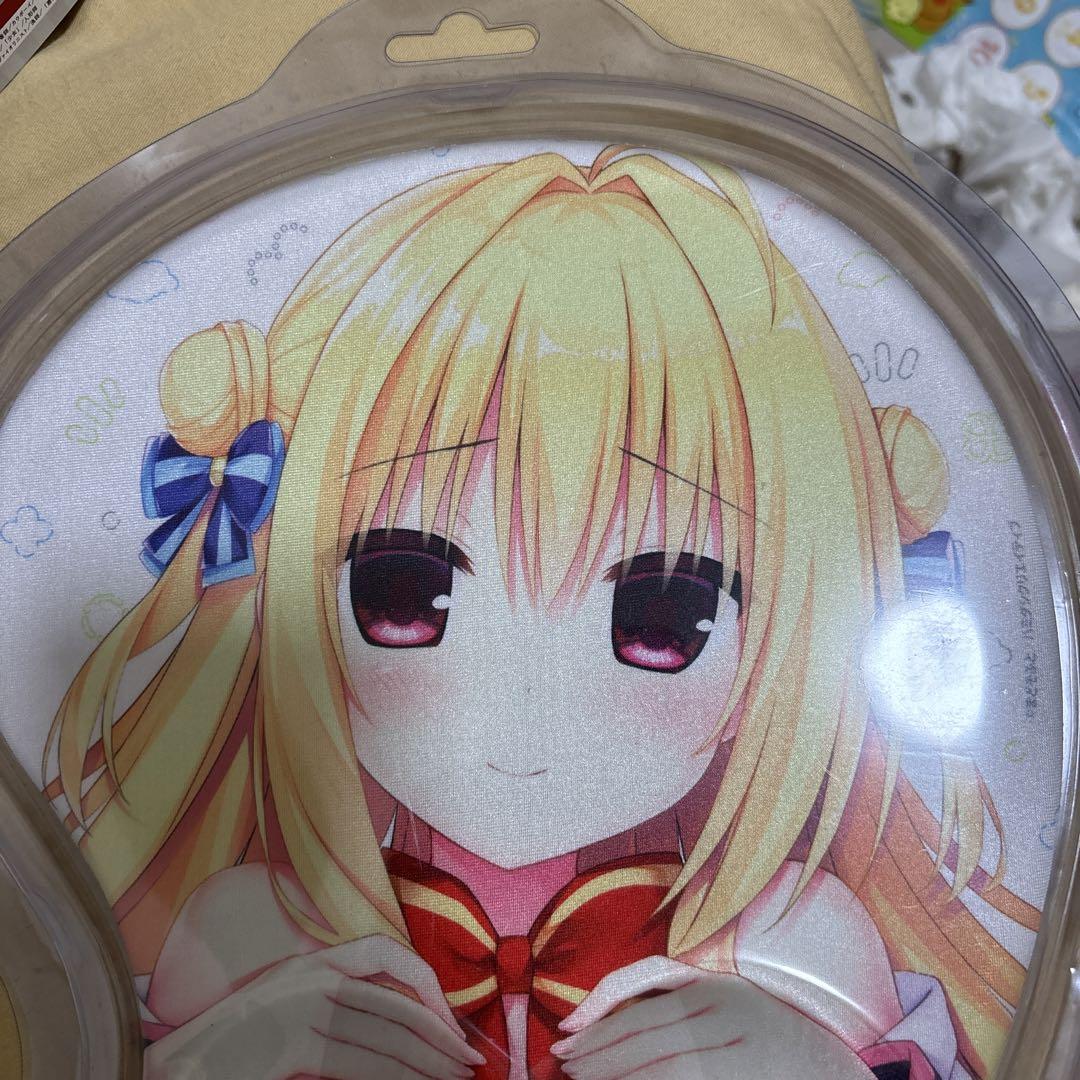 【新品未開封品】　ハミダシクリエイティブ 和泉妃愛 マウスパッド　まどソフト