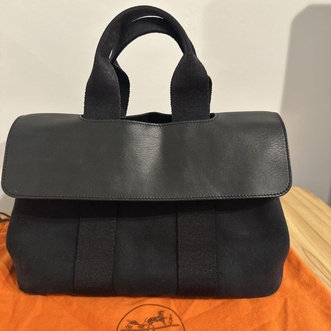 Hermès ブラック/グレー ハンドバッグ　男子OK