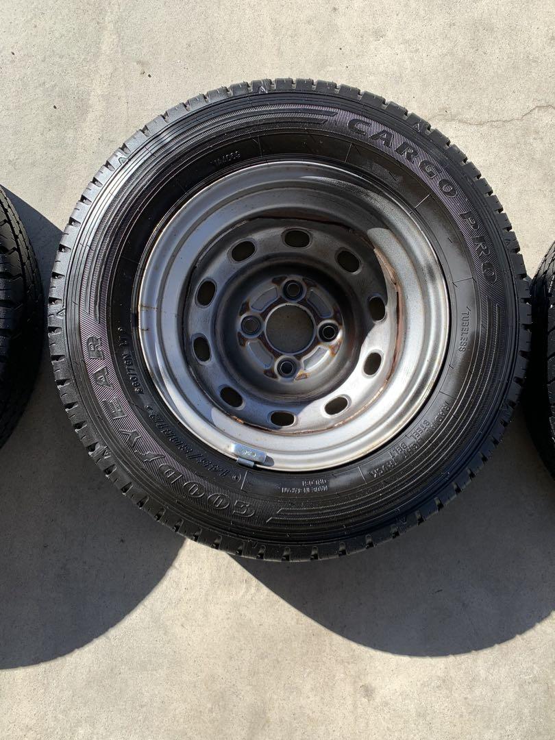 タイヤホイールセット　145/80R12 4J LT 4本