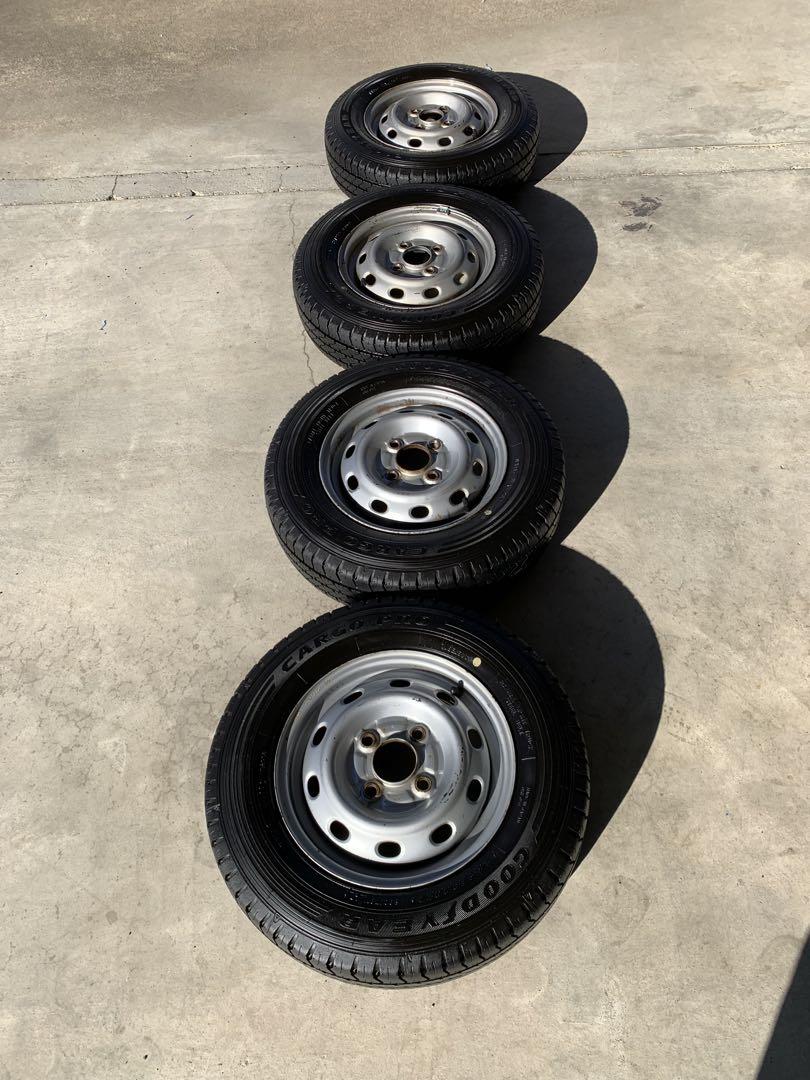 タイヤホイールセット　145/80R12 4J LT 4本
