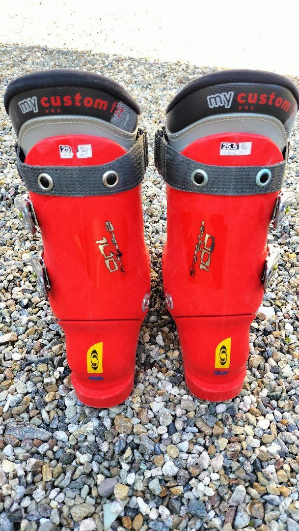 スキーブーツ　Salomon　25-25.5cm