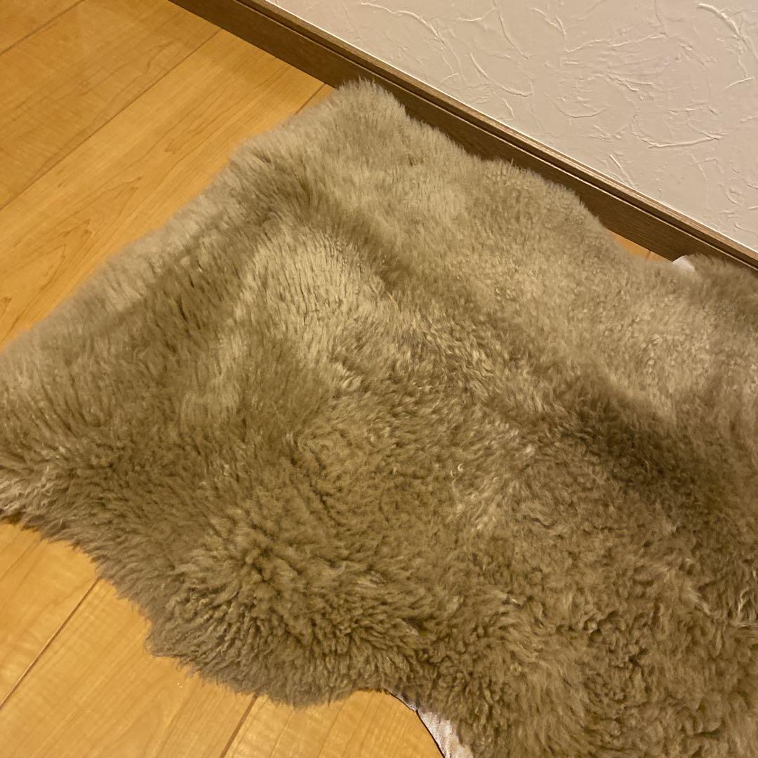美品　ムートンラグ　キャメル MDMムートン