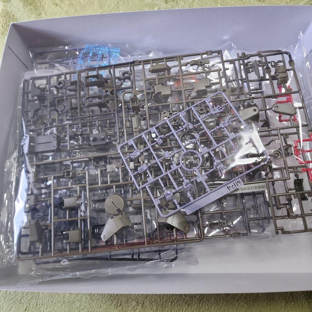 未組立 HG リーベンヴォルフ