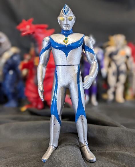 ウルトラマンティガ・ダイナ・ガイア＆登場怪獣（バンダイ）ソフビ12体セット