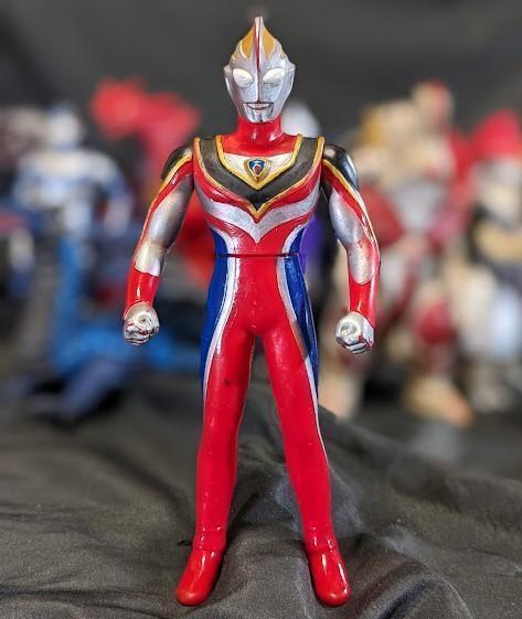 ウルトラマンティガ・ダイナ・ガイア＆登場怪獣（バンダイ）ソフビ12体セット