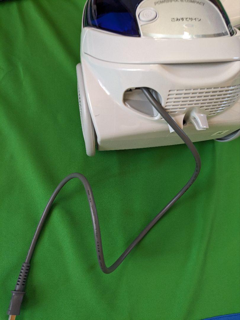 HITACHI 紙パック式 掃除機★2024年製