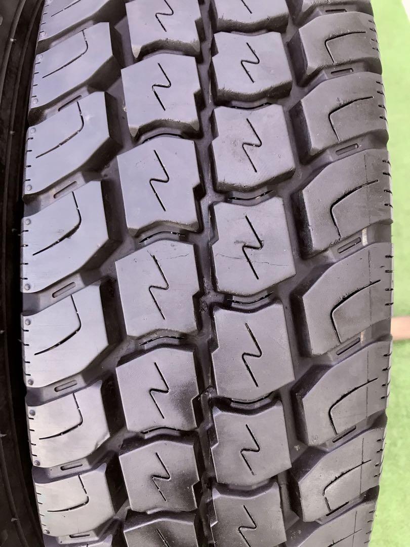 205/75 R16 113/111N LT、TOYO DELVEX、2023年