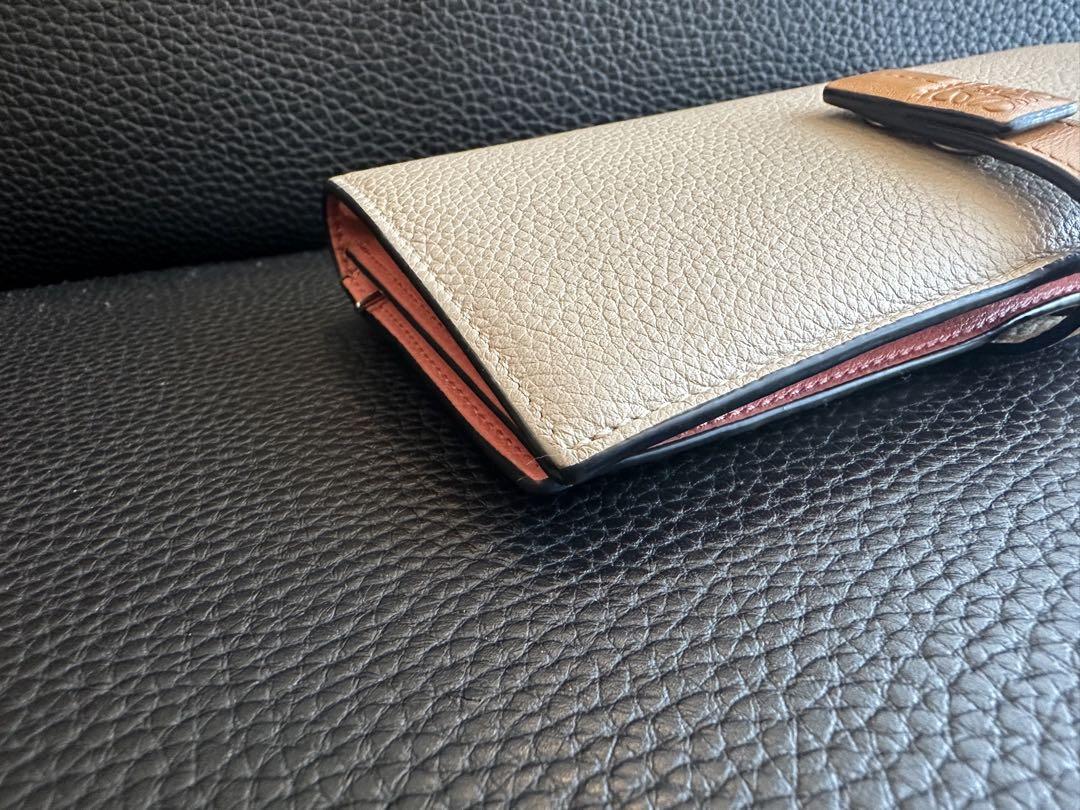 LOEWE ロエベ バーティカル 長財布 クリーム レザー